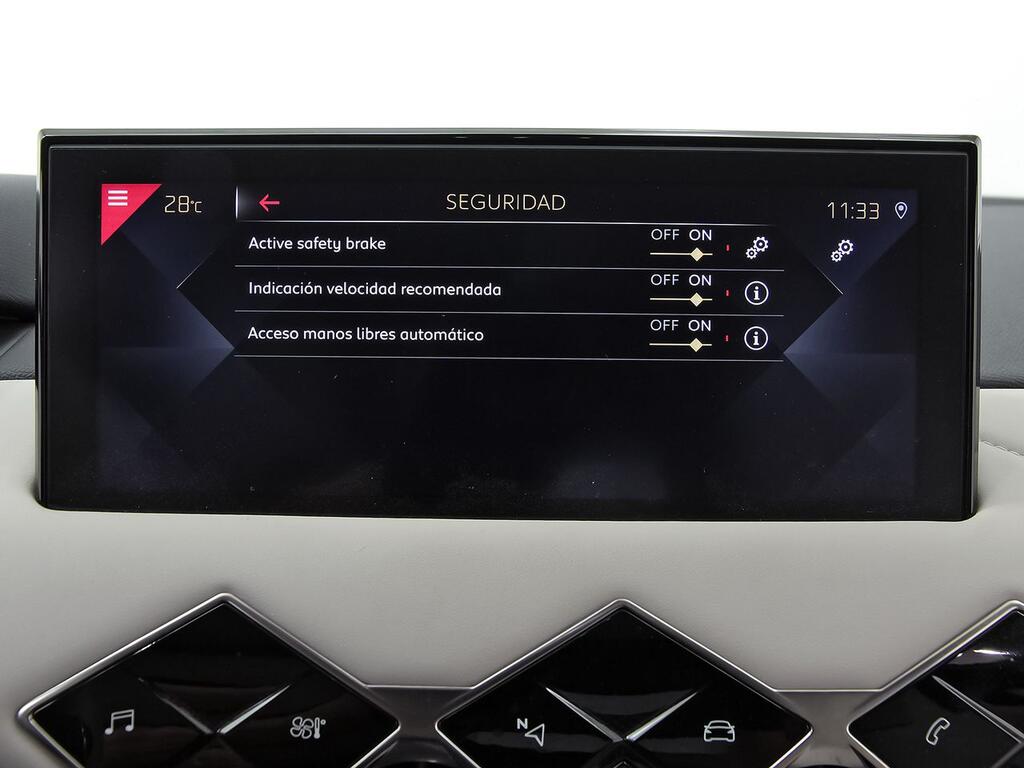 DS DS 3 PureTech 73 kW Manual CONNECTED CHIC 24