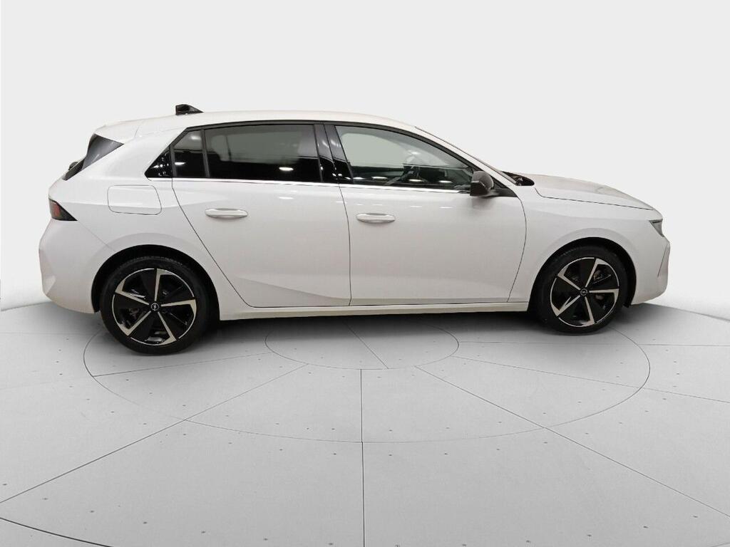 Opel Astra 1.6T Hybrid 132kW (180CV) Elegance Auto 4