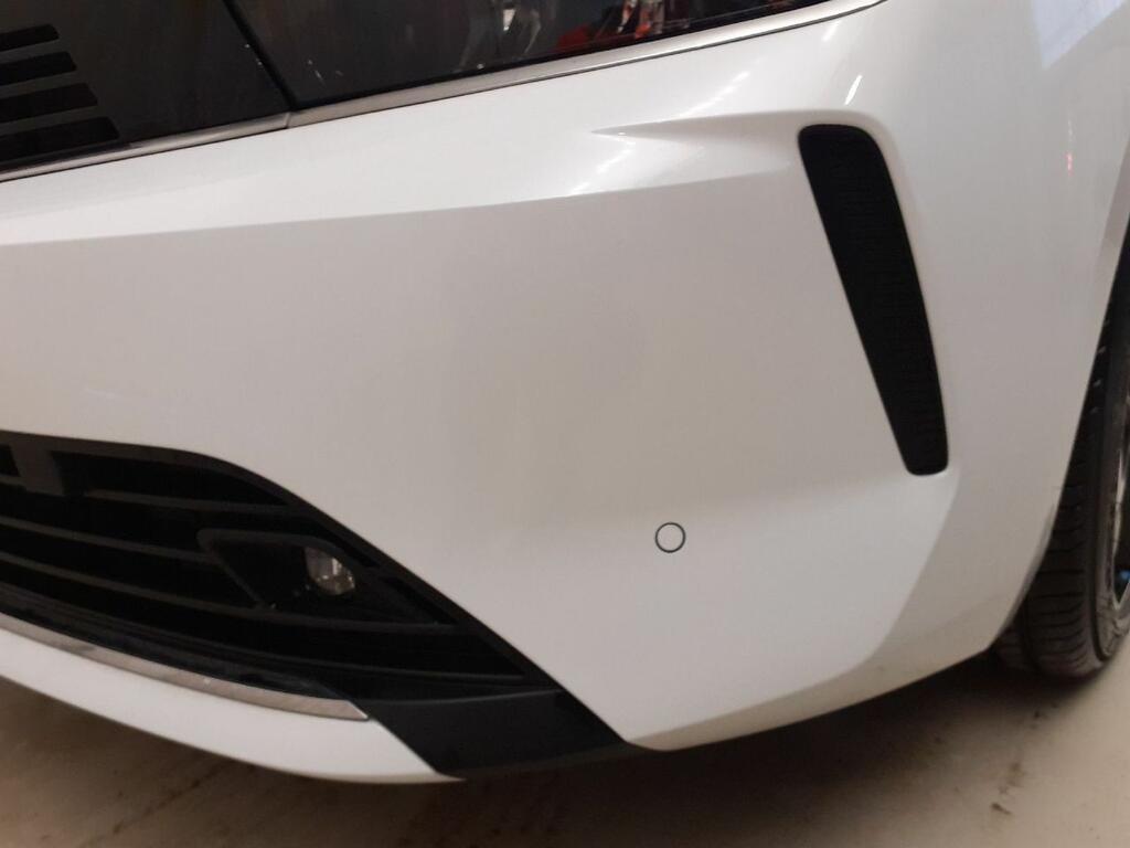 Opel Astra 1.6T Hybrid 132kW (180CV) Elegance Auto 17