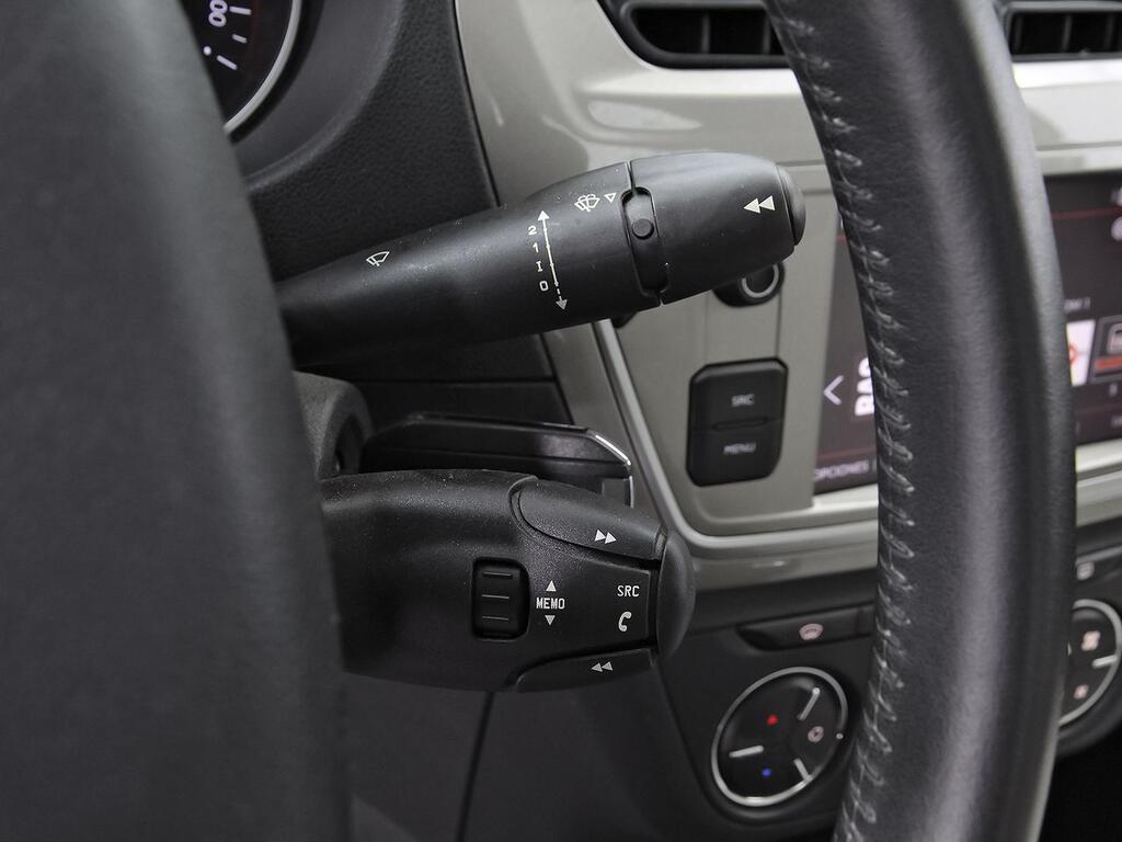 Citroën C-Elysée PureTech 60KW (82CV) Shine 13