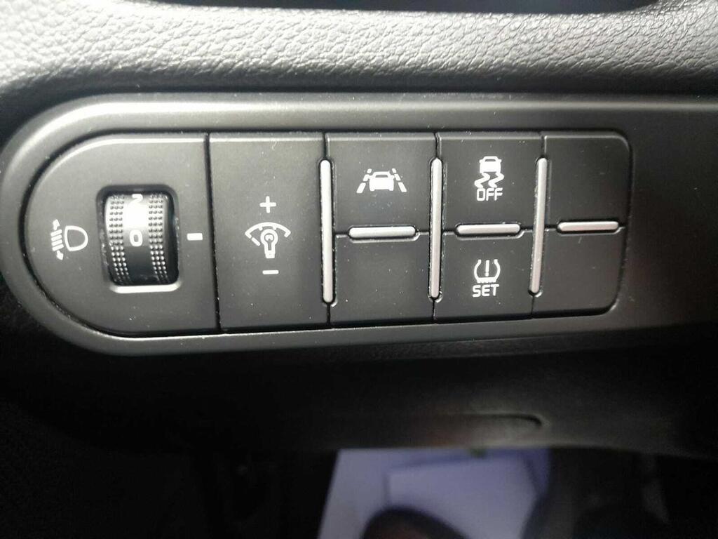 Kia XCeed 1.5 MHEV Tech 118kW (160CV) DCT 19