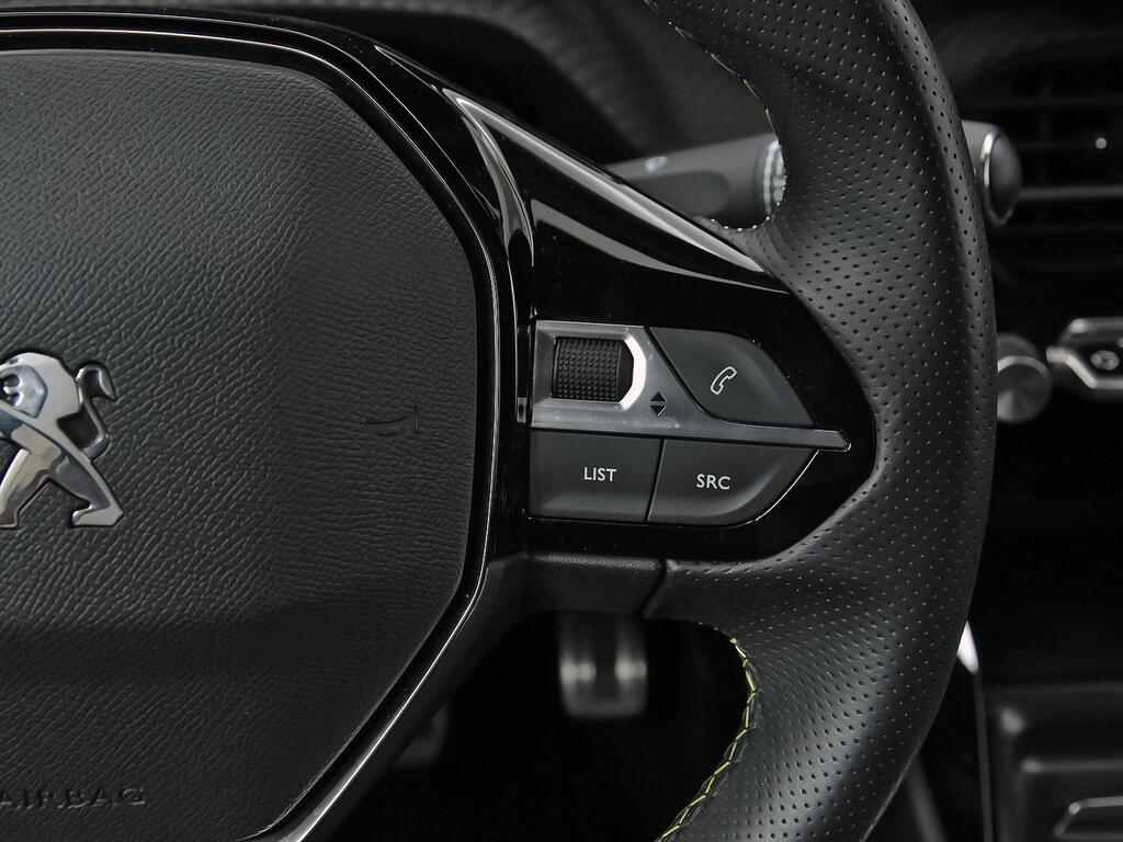 Peugeot 2008 GT Puretech 130 S&S 6 Vel. MAN 20