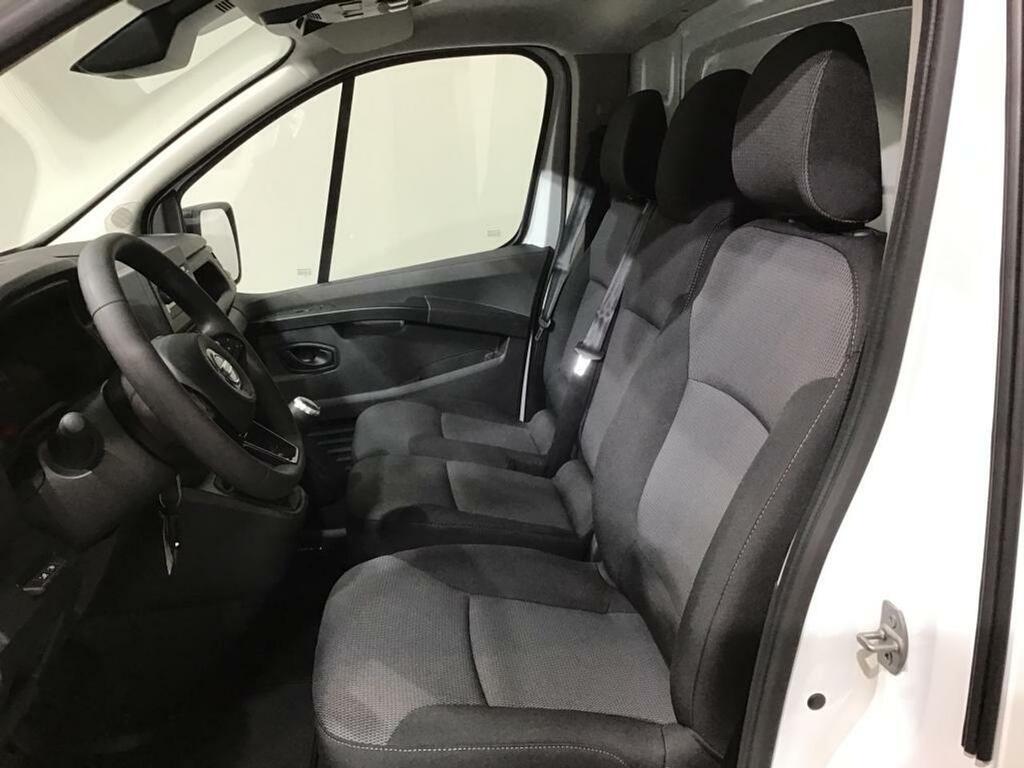 Nissan Primastar 2.0DCI 110CV GO L1H1 4P 8