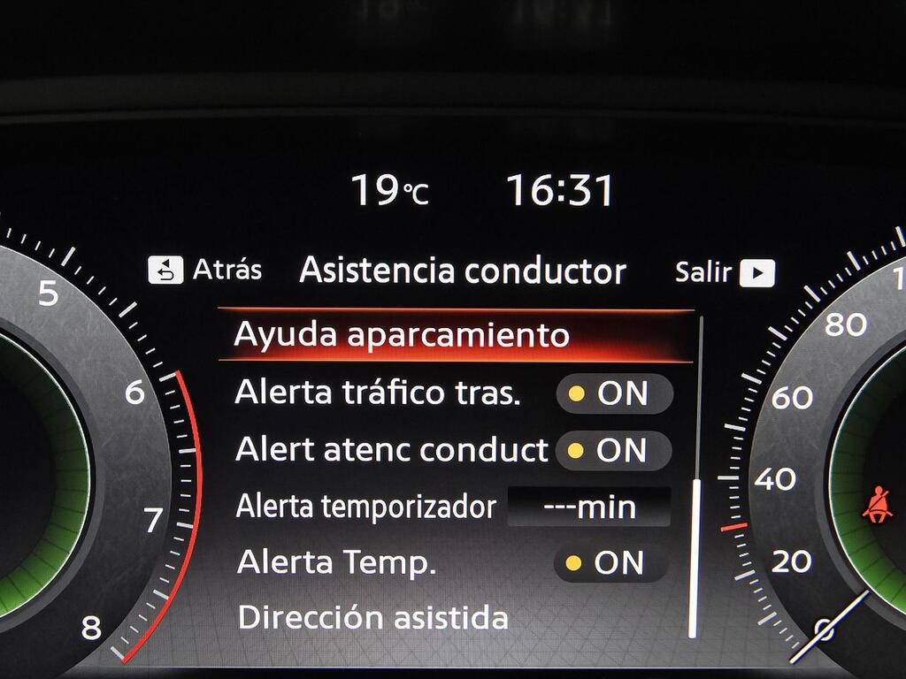 Nissan Qashqai DIG-T 103kW N-Connecta 28