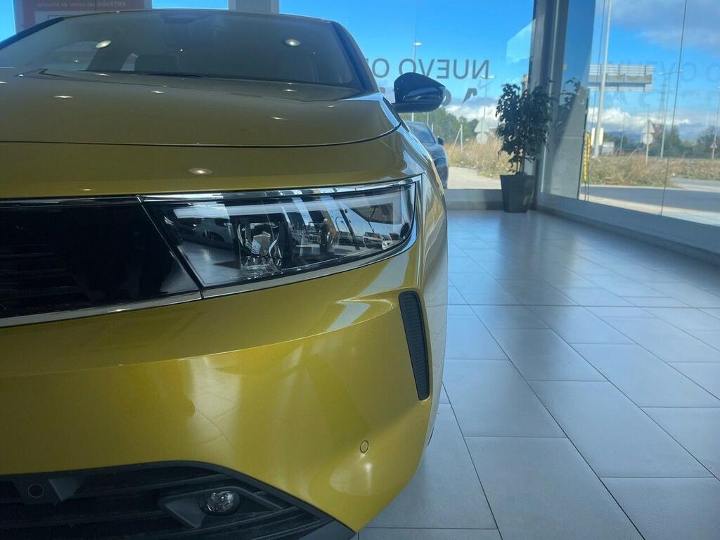 Opel Astra 1.6T Hybrid 132kW (180CV) Edition Auto 15