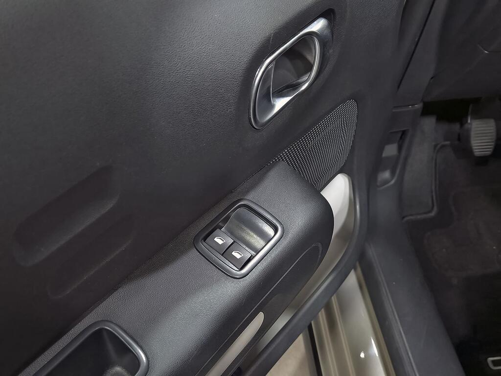 Citroën C3 PureTech 60KW (83CV) Plus 11