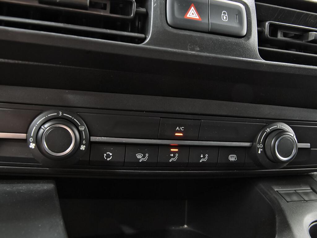 Peugeot Partner FURGON 1.5 BLUEHDI 100 PRO STANDARD 3P 600KG 22