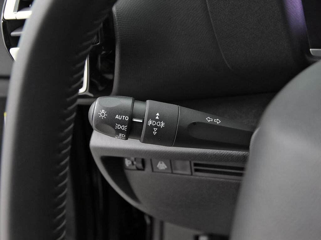 Citroën C4 PureTech 130 S&S 6v Plus 16