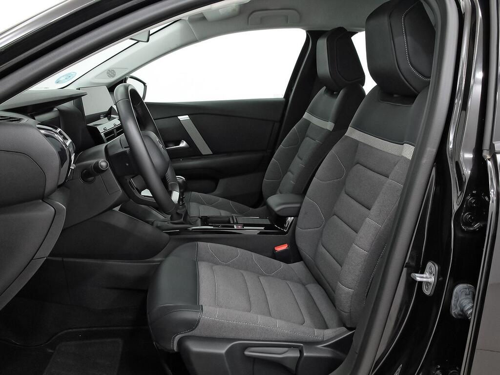 Citroën C4 PureTech 130 S&S 6v Plus 8