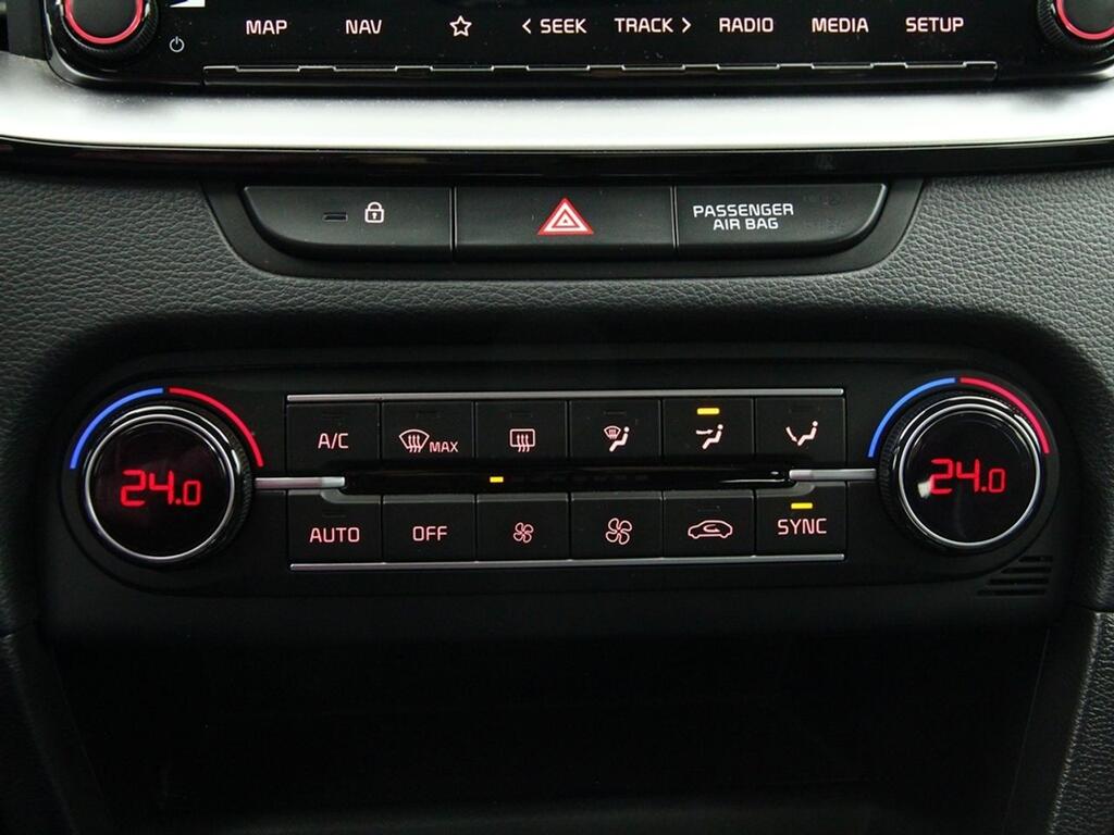 Kia XCeed 1.6 MHEV iMT Drive 100kW (136CV) 27