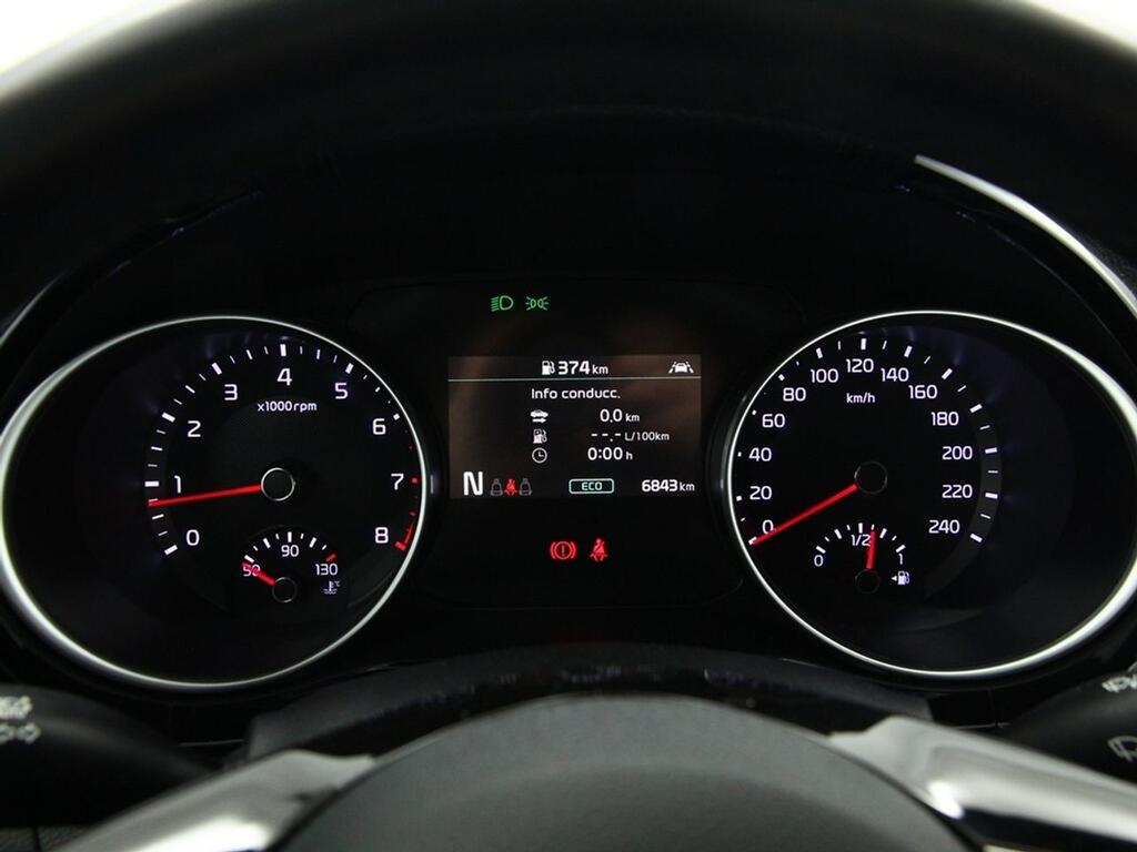 Kia XCeed 1.6 MHEV iMT Drive 100kW (136CV) 16