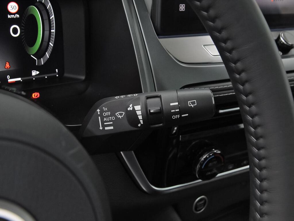 Nissan Qashqai DIG-T 103kW N-Connecta 14