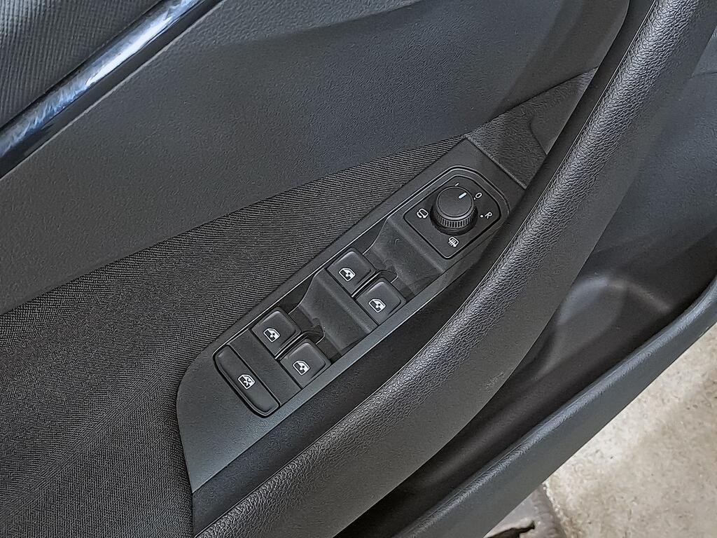 Skoda Scala 1.0 TSI 81KW (110 CV) DSG Ambitio 10