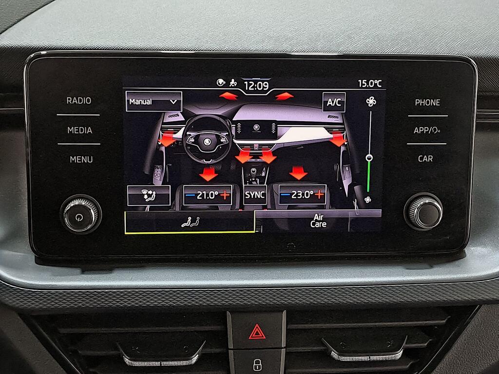 Skoda Scala 1.0 TSI 81KW (110 CV) DSG Ambitio 24