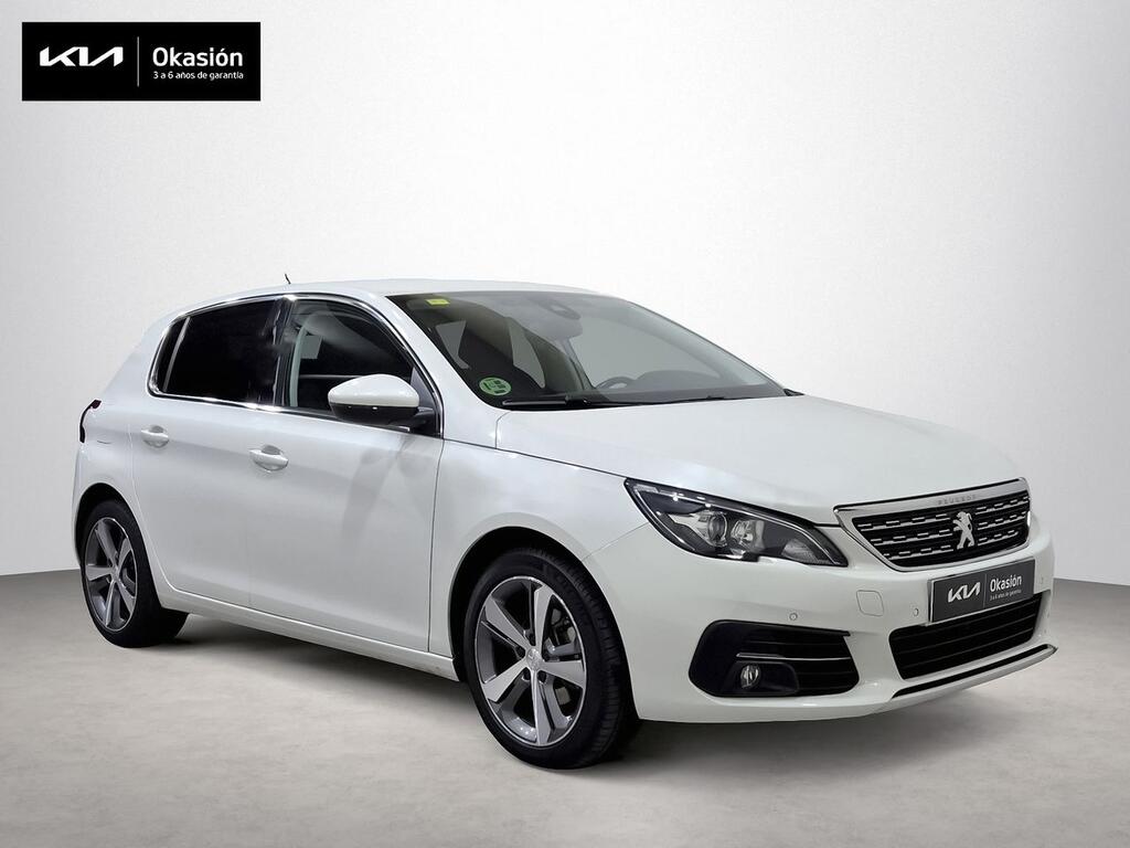 Peugeot 308 5p Allure 1.2 PureTech 96KW (130CV) EAT8