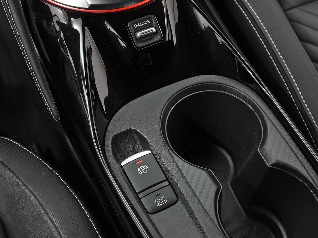 Nissan Juke DIG-T 84 kW (114 CV) 6M/T Tekna 32