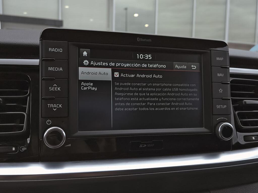 Kia Stonic 1.0 T-GDi 88kW (120CV) Drive 22