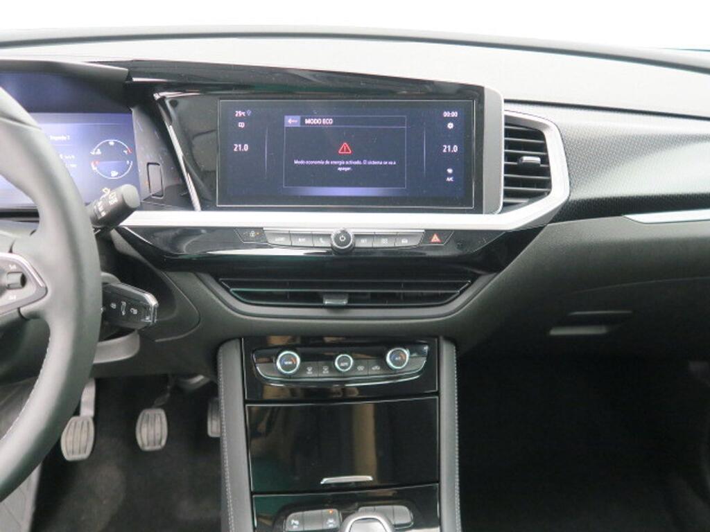 Opel Grandland 1.2 Turbo GS 12