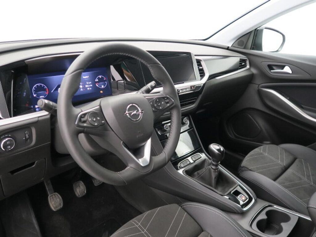 Opel Grandland 1.2 Turbo GS 8