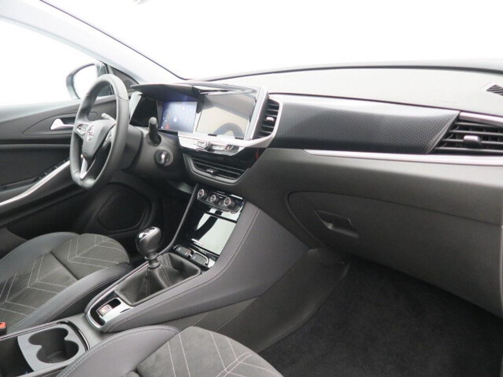 Opel Grandland 1.2 Turbo GS 13