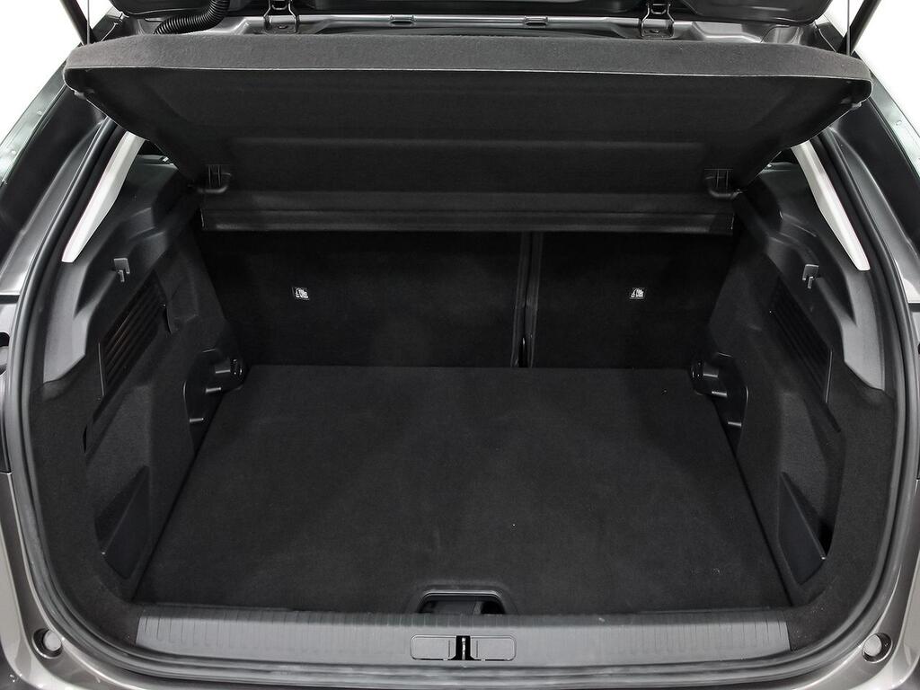 Citroën C4 ë-C4 eléctrico 100kW 50kWh C-Series 10