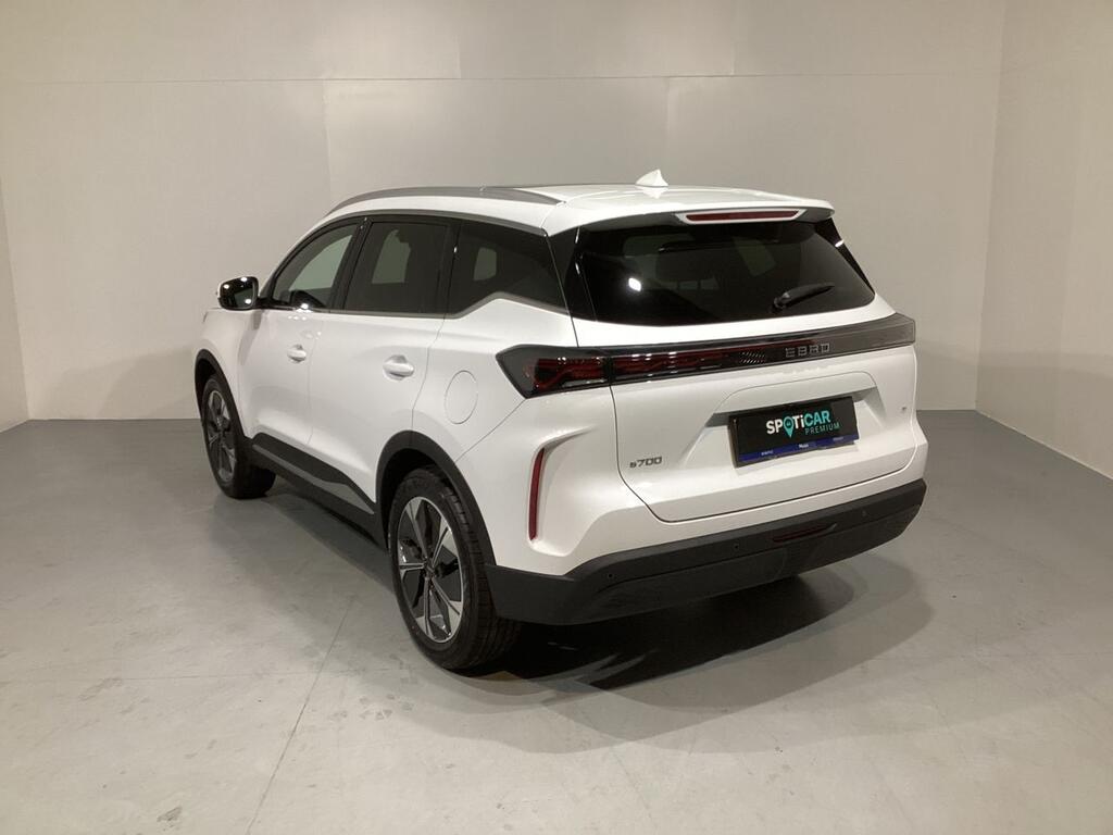 Ebro S700 1.6 TGDI Luxury 7 DCT 2