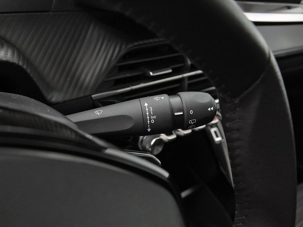 Peugeot 208 PureTech 55kW (75CV) Active Pack 18