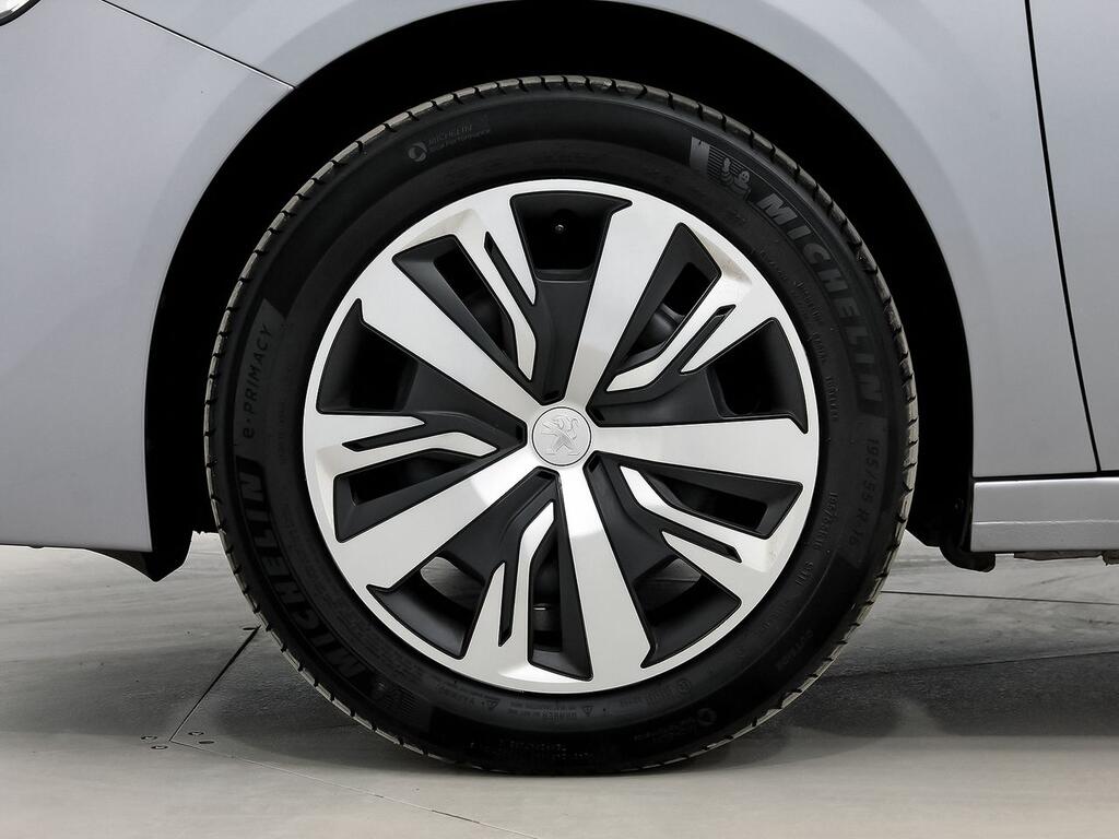 Peugeot 208 PureTech 55kW (75CV) Active Pack 11