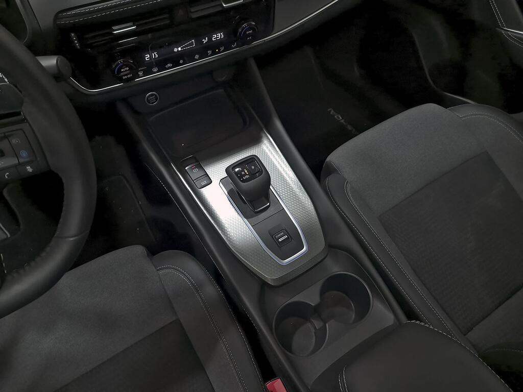 Nissan Qashqai DIG-T 116kW CVT N-Connecta 30