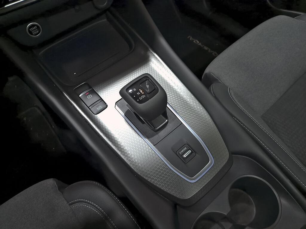 Nissan Qashqai DIG-T 116kW CVT N-Connecta 27