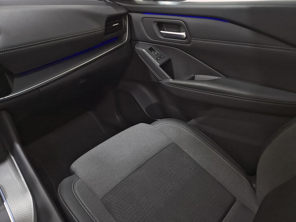 Nissan Qashqai DIG-T 116kW CVT N-Connecta 31