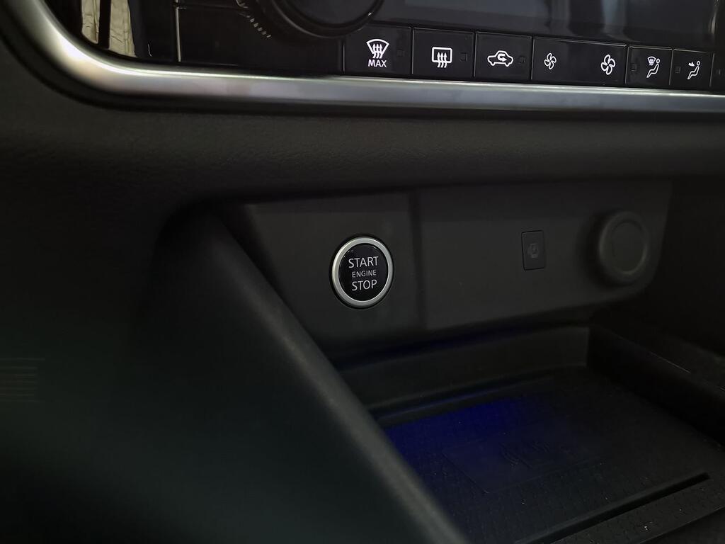 Nissan Qashqai DIG-T 103kW N-Connecta 25