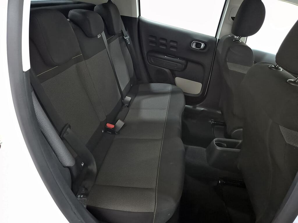 Citroën C3 PureTech 60KW (83CV) Shine 8