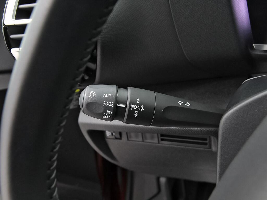 Citroën C4 PureTech 130 S&S 6v Plus 18