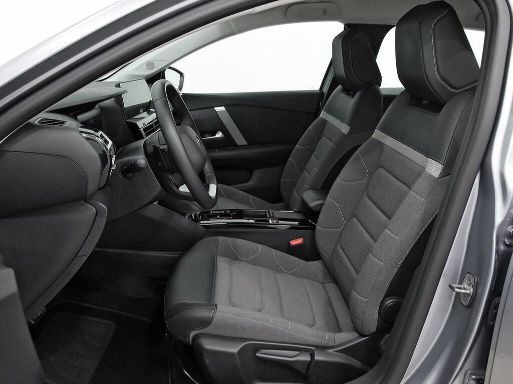 Citroën C4 Hybrid 136 e-DCS6 Plus 8