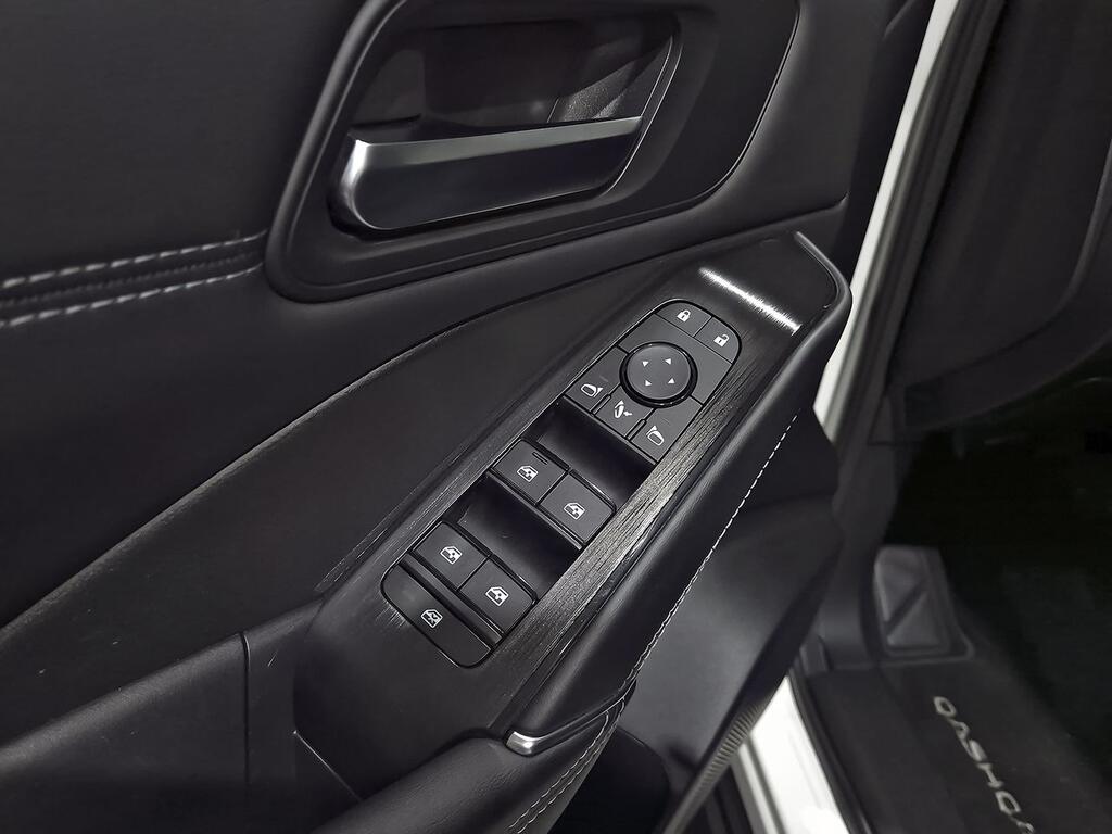 Nissan Qashqai E-POWER 140 KW (190 CV) N-Connecta 11