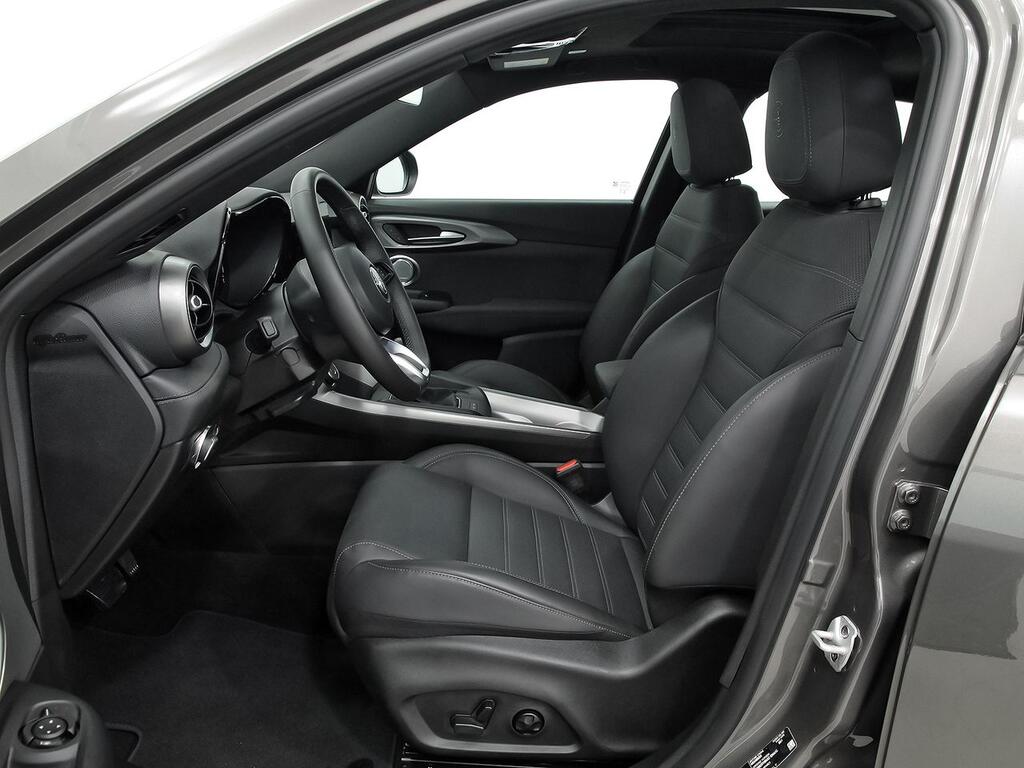 Alfa Romeo Tonale 1.6 DS 130 CV SPRINT FWD 8