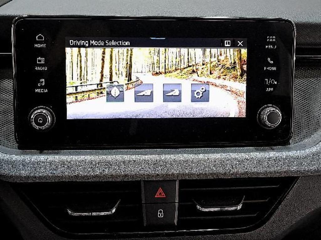 Skoda Kamiq 1.0 TSI 85kW (115CV) DSG SELECTION 29