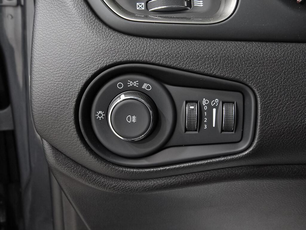 Jeep Renegade Longitude eHybrid 1.5 96kW(130CV) ATX 14