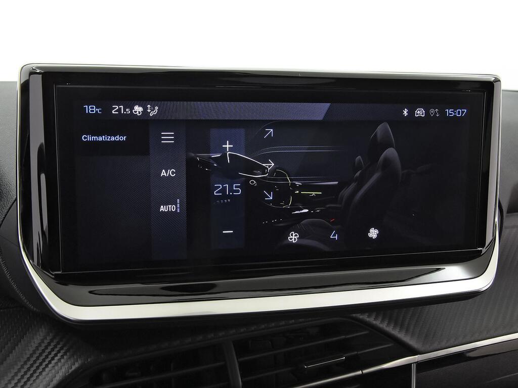 Peugeot 208 Allure HYBRID 100 eDCS6 30