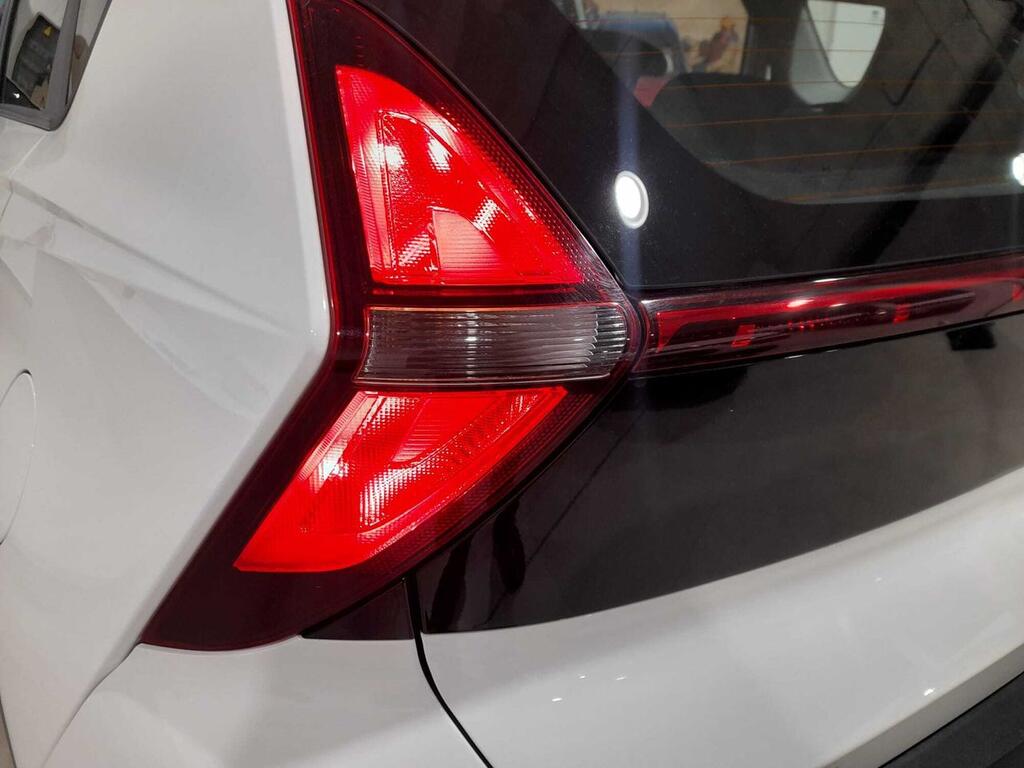 Hyundai Bayon 1.2 MPI Essence 17