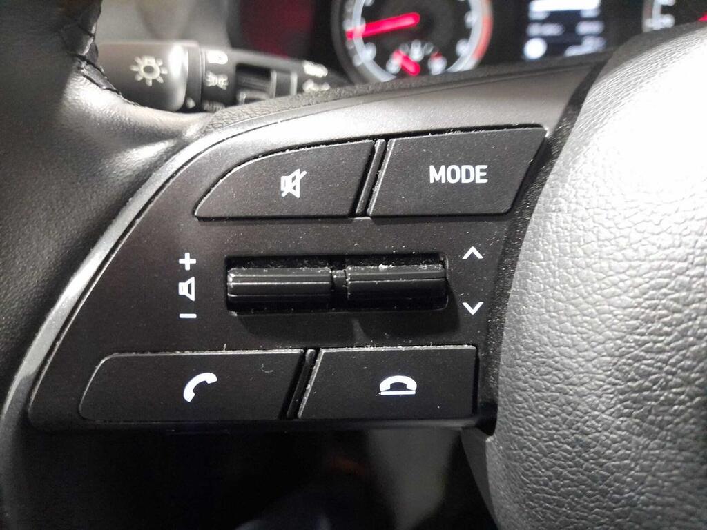 Hyundai Bayon 1.2 MPI Essence 21