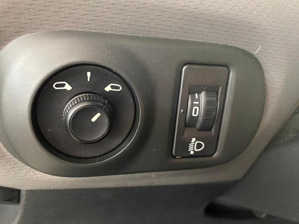 Citroën C4 Cactus PureTech 60KW (82CV) Feel 14