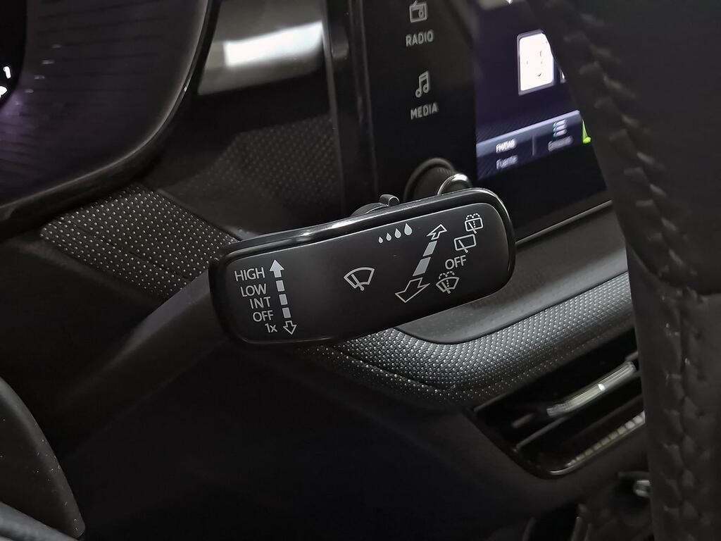 Skoda Fabia 1.0 MPI 59KW (80CV) Selection 13