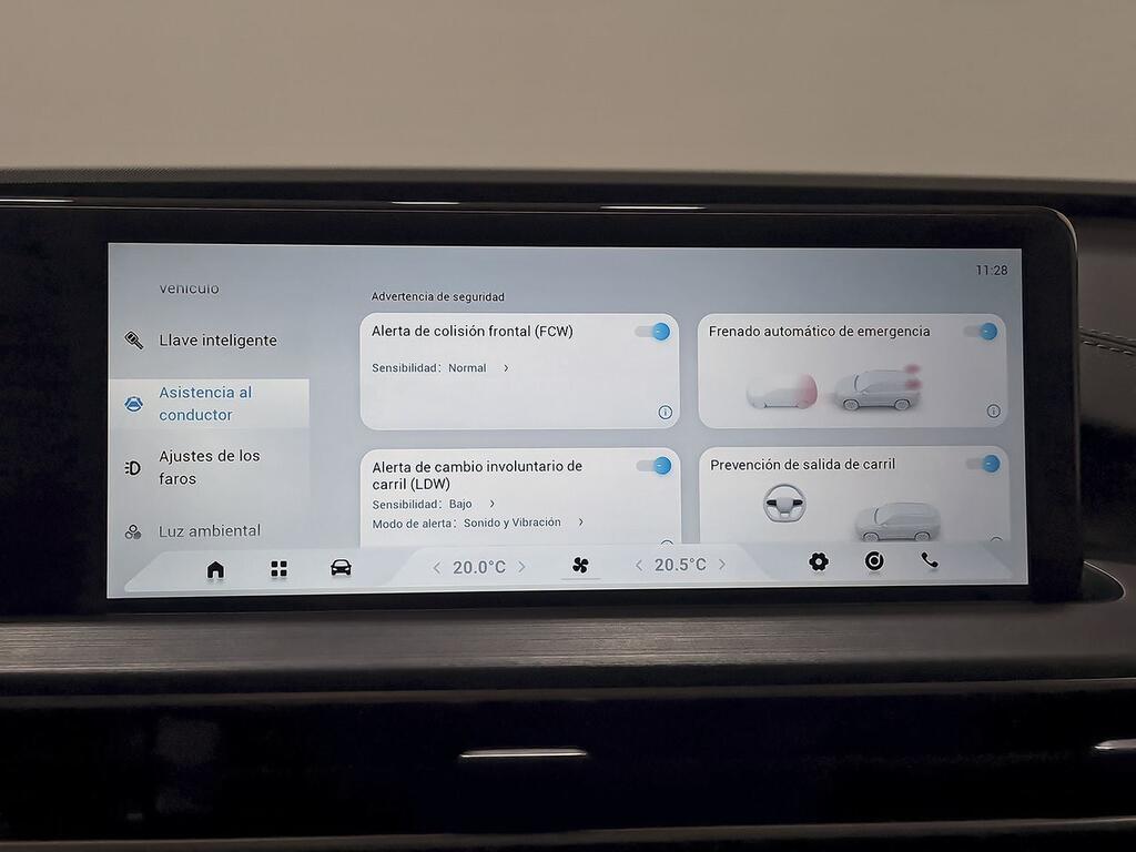 Ebro S400 1.5 DHE HEV Excellence CVT 26