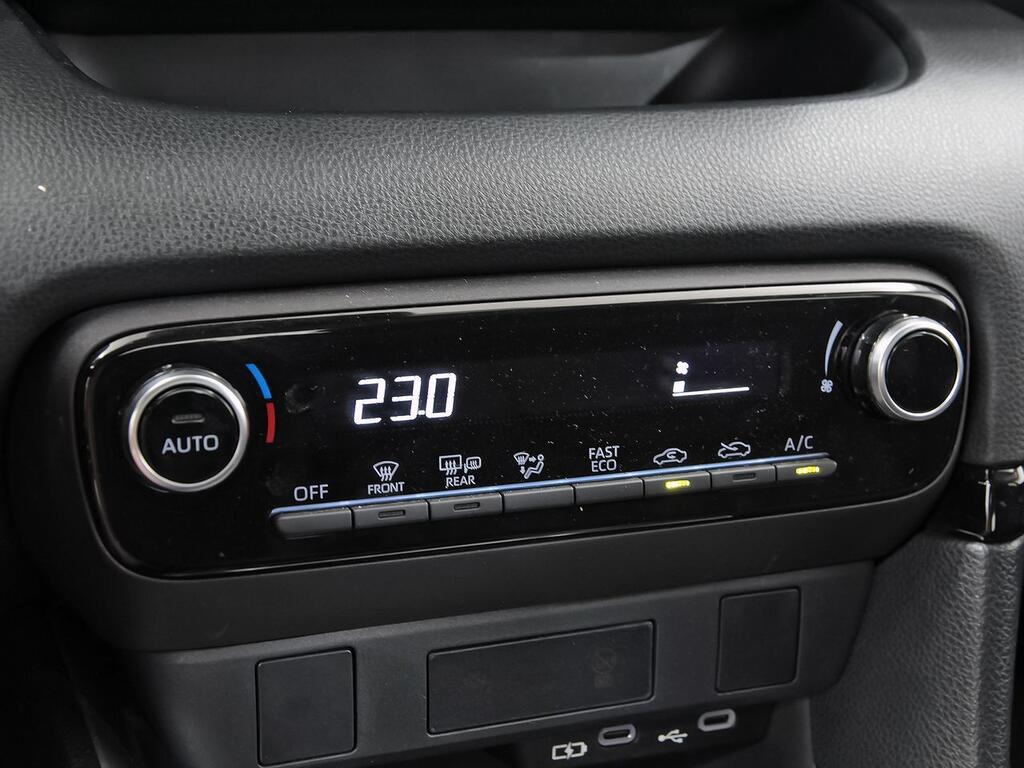 Toyota Yaris 1.5 120H Active Plus 24