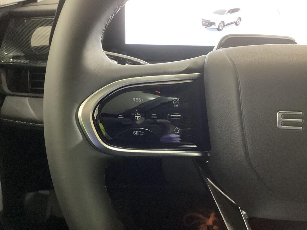 Ebro S700 1.5 TGDI PHEV Luxury E-CVT 16