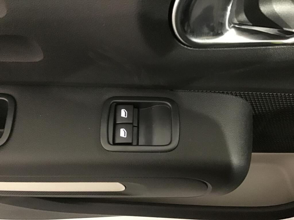 Citroën C3 PureTech 60KW (83CV) Feel 18