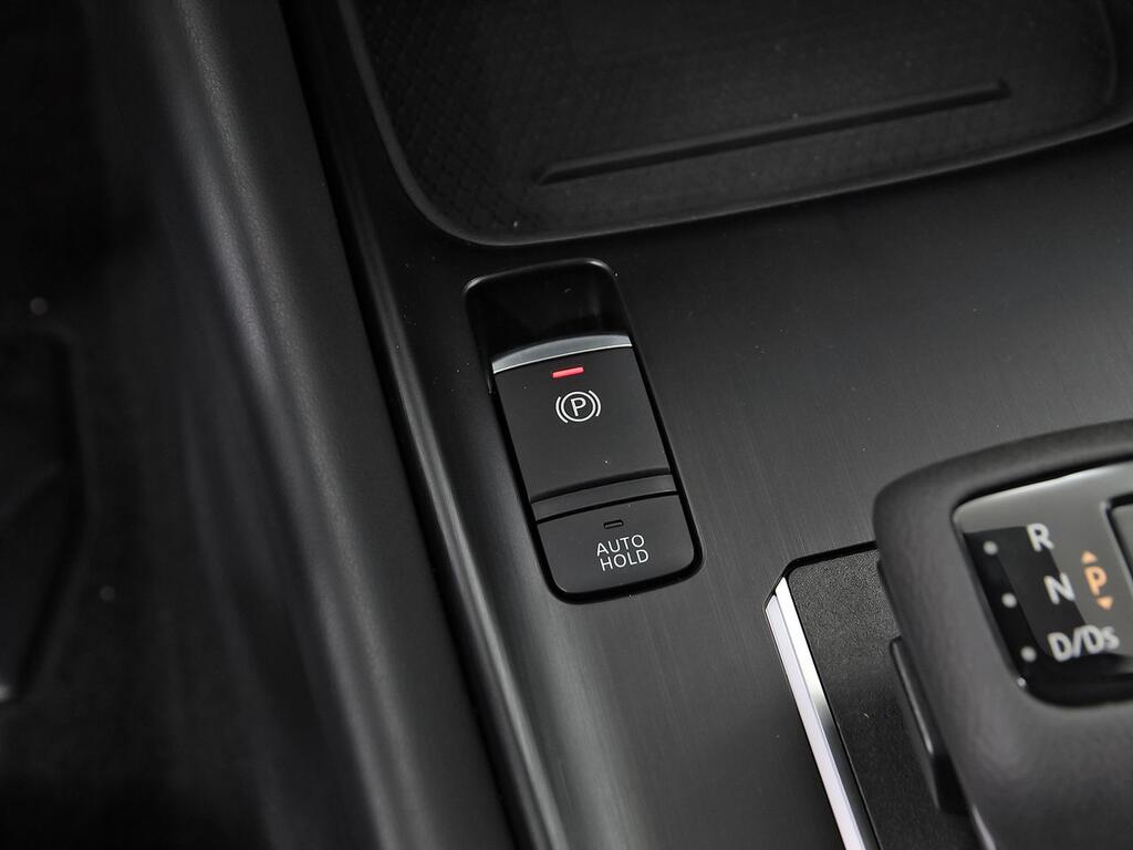 Nissan Qashqai DIG-T 116kW Xtronic N-Connecta 29