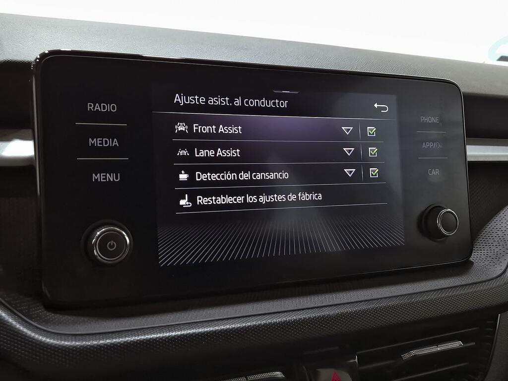 Skoda Fabia 1.0 TSI 70KW (95CV) Ambition 21